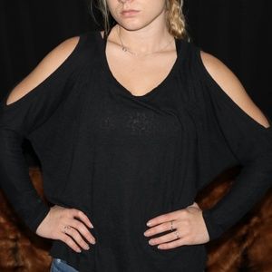 Mouchette Cold Shoulder long sleeve top